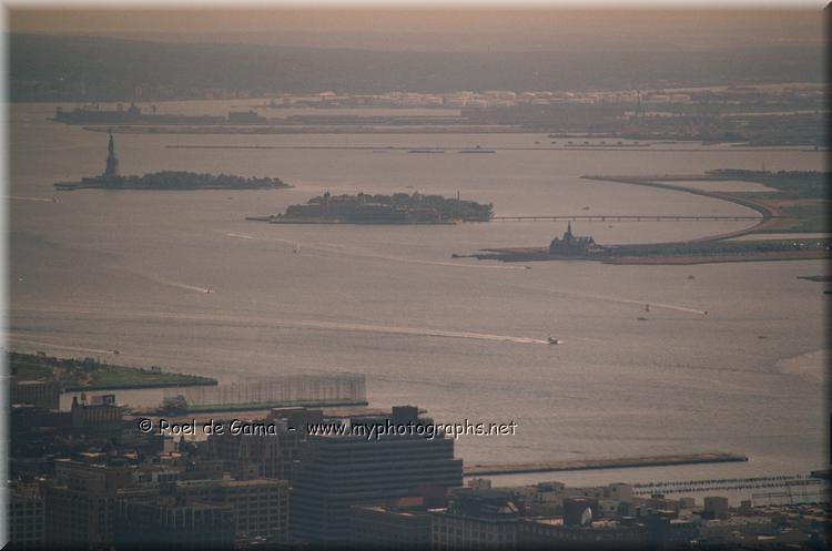 N.Y.: Liberty Island
