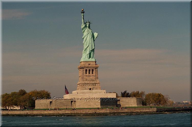 N.Y.: Statue of Liberty